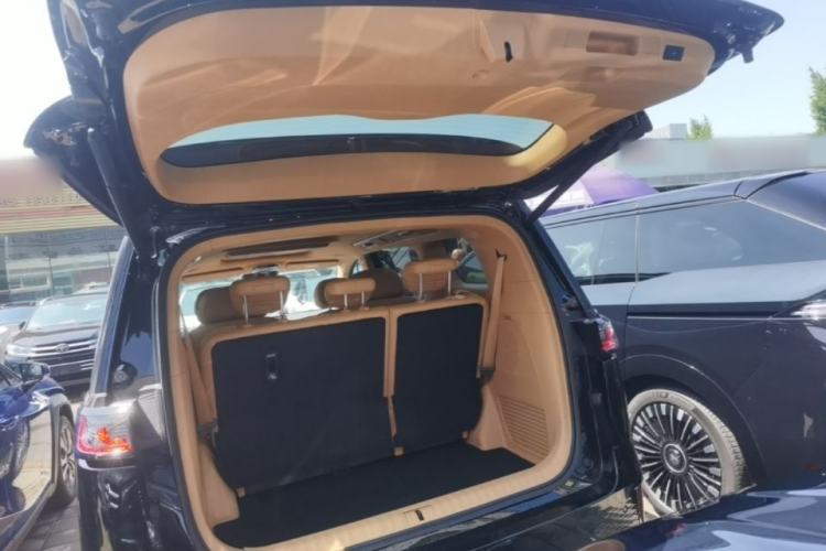 Used VOYAH Dream 2025 PHEV Four-Wheel Drive Prestige Qiankun Edition Trunk