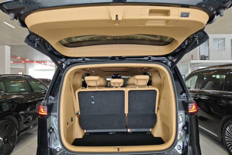 Used VOYAH Dream 2025 PHEV Four-Wheel Drive Prestige Qiankun Edition Trunk