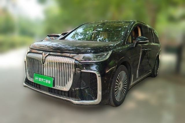 Used VOYAH Dream 2025 PHEV Four-Wheel Drive Excellence Kunpeng Edition