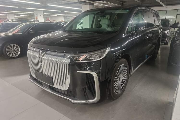 VOYAH Dream 2025 PHEV Four-Wheel Drive Excellence Kunpeng Edition