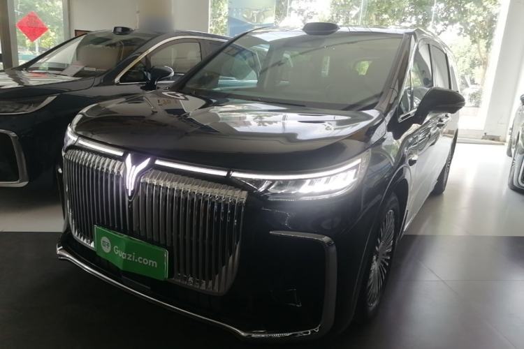 Ojetý VOYAH Dream 2025 PHEV Four-Wheel Drive Prestige Qiankun Edition Guazi used car, China used car export, Used car for sale, Used  cars, Cheapest cars for sale