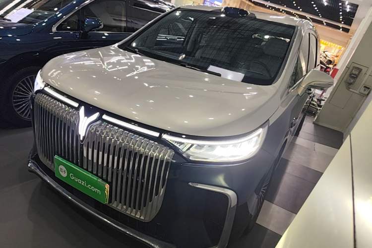 Used VOYAH Dream 2025 PHEV Four-Wheel-Drive Flagship Version – Qiankun Edition Guazi used car, China used car export, Used car for sale, Used VOYAH cars, Cheapest cars for sale