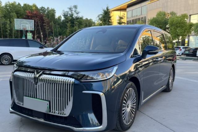 Used VOYAH Dream 2025 PHEV Four-Wheel-Drive Flagship Kunpeng Edition