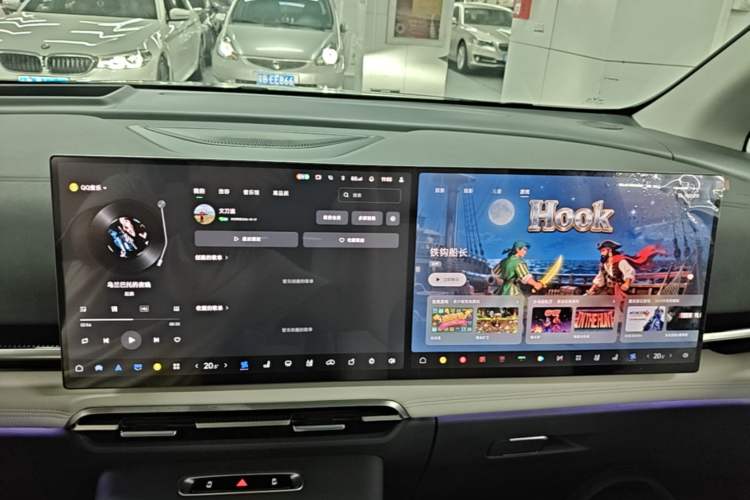 Used VOYAH Dream 2025 PHEV Four-Wheel Drive Prestige Kunpeng Edition Audio And AC Panel