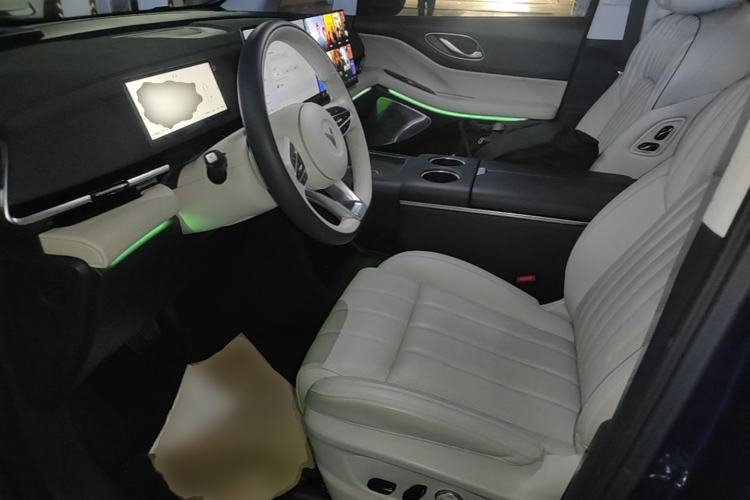 Used VOYAH Dream 2025 PHEV Four-Wheel-Drive Flagship Kunpeng Edition Driver Seat