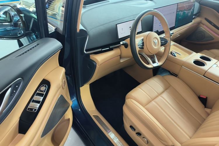 Used VOYAH Dream 2025 PHEV Four-Wheel-Drive Flagship Kunpeng Edition Driver Seat