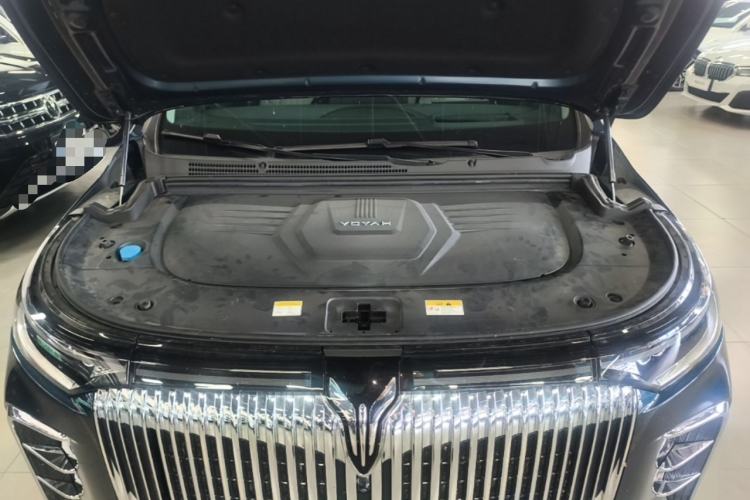 Used VOYAH Dream 2025 PHEV Four-Wheel-Drive Flagship Version – Qiankun Edition Engine Bay
