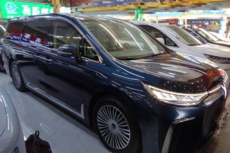 Used VOYAH Dream 2025 PHEV Four-Wheel-Drive Flagship Kunpeng Edition Exterior 1