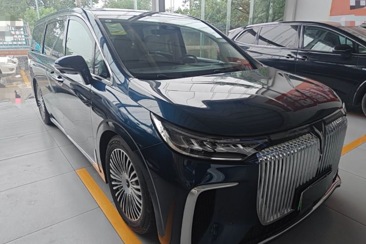 Used VOYAH Dream 2025 PHEV Four-Wheel-Drive Flagship Kunpeng Edition Exterior 1