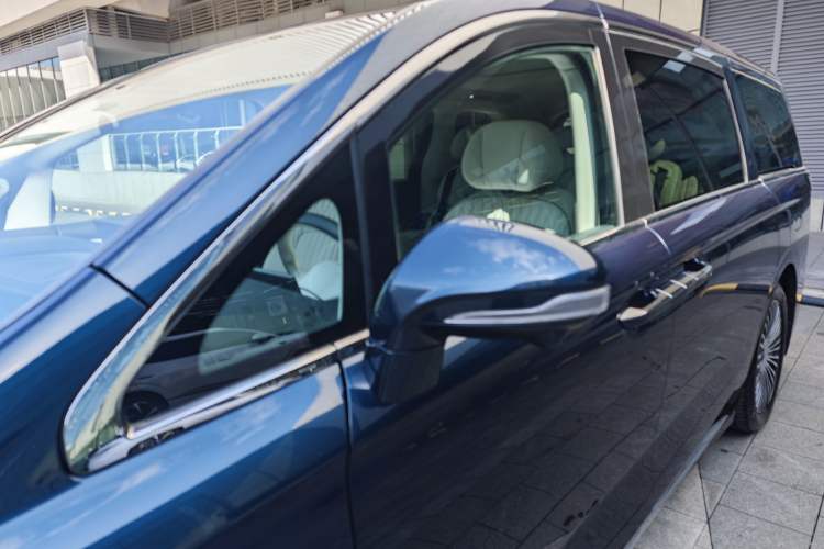 Used VOYAH Dream 2025 PHEV Four-Wheel-Drive Flagship Kunpeng Edition Exterior 10