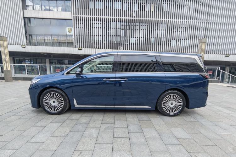 Used VOYAH Dream 2025 PHEV Four-Wheel-Drive Flagship Kunpeng Edition Exterior 11
