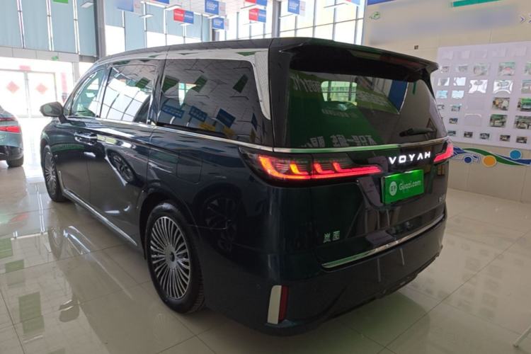 Used VOYAH Dream 2025 PHEV Four-Wheel-Drive Flagship Kunpeng Edition Exterior 2