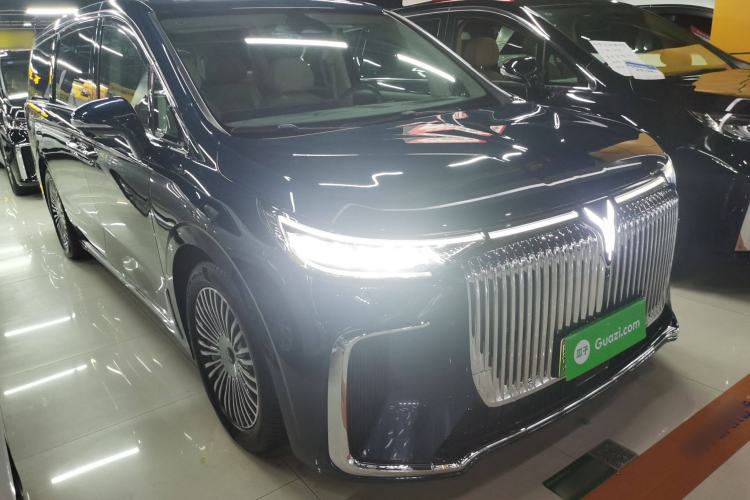Used VOYAH Dream 2025 PHEV Four-Wheel-Drive Flagship Kunpeng Edition Exterior 2