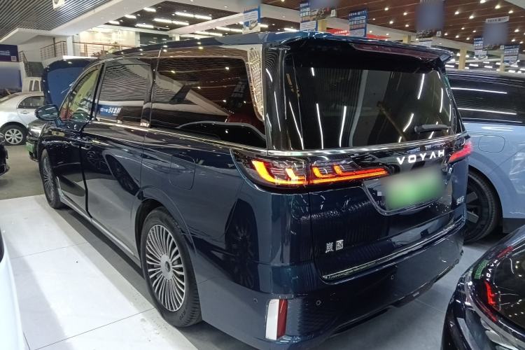 Used VOYAH Dream 2025 PHEV Four-Wheel-Drive Flagship Kunpeng Edition Exterior 2
