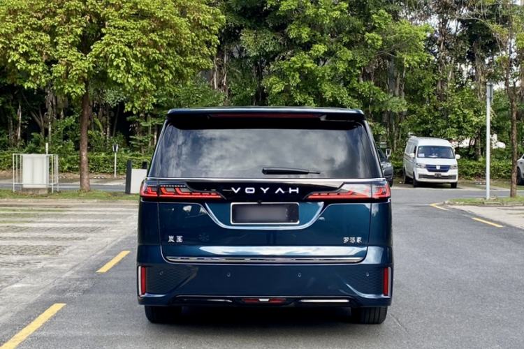 Used VOYAH Dream 2025 PHEV Four-Wheel Drive Prestige Kunpeng Edition Exterior 2