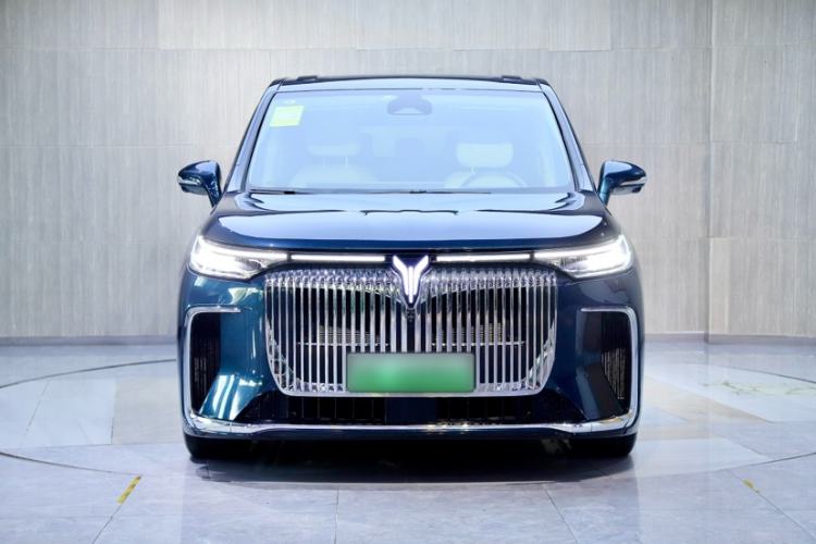 Used VOYAH Dream 2025 PHEV Four-Wheel-Drive Flagship Kunpeng Edition Exterior 3