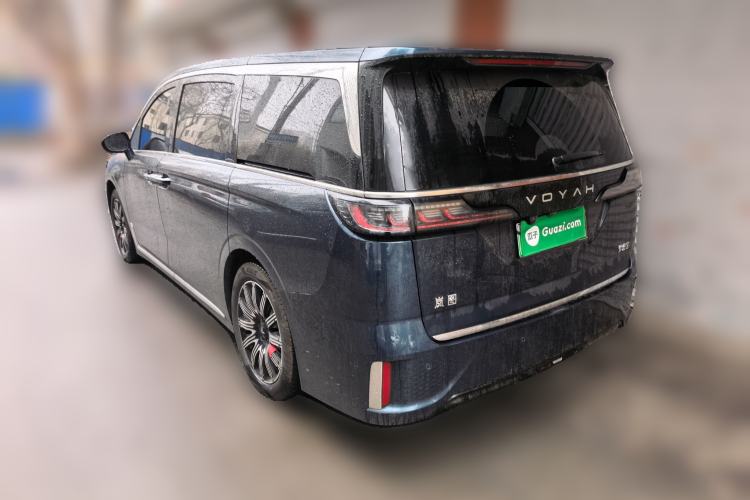 Used VOYAH Dream 2025 EV Four-Wheel Drive Prestige Kunpeng Edition Exterior 3