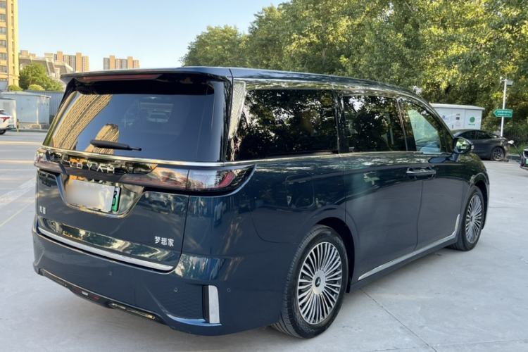 Used VOYAH Dream 2025 PHEV Four-Wheel-Drive Flagship Kunpeng Edition Exterior 4
