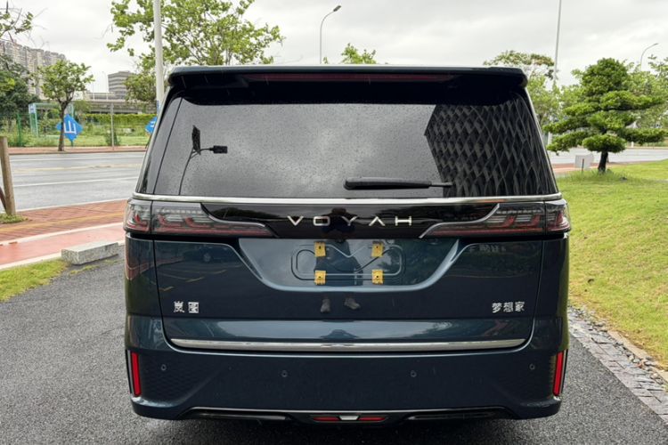 Used VOYAH Dream 2025 PHEV Four-Wheel Drive Prestige Kunpeng Edition Exterior 4