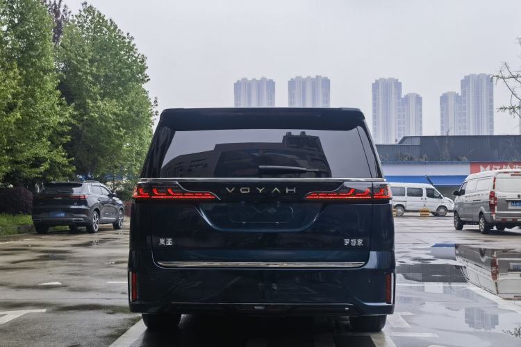 Used VOYAH Dream 2025 PHEV Four-Wheel-Drive Flagship Kunpeng Edition Exterior 4