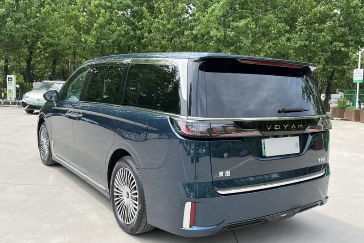 Used VOYAH Dream 2025 PHEV Four-Wheel-Drive Flagship Kunpeng Edition Exterior 5