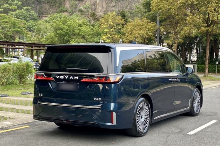 Used VOYAH Dream 2025 PHEV Four-Wheel-Drive Flagship Kunpeng Edition Exterior 5