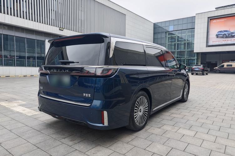 Used VOYAH Dream 2025 PHEV Four-Wheel-Drive Flagship Kunpeng Edition Exterior 6
