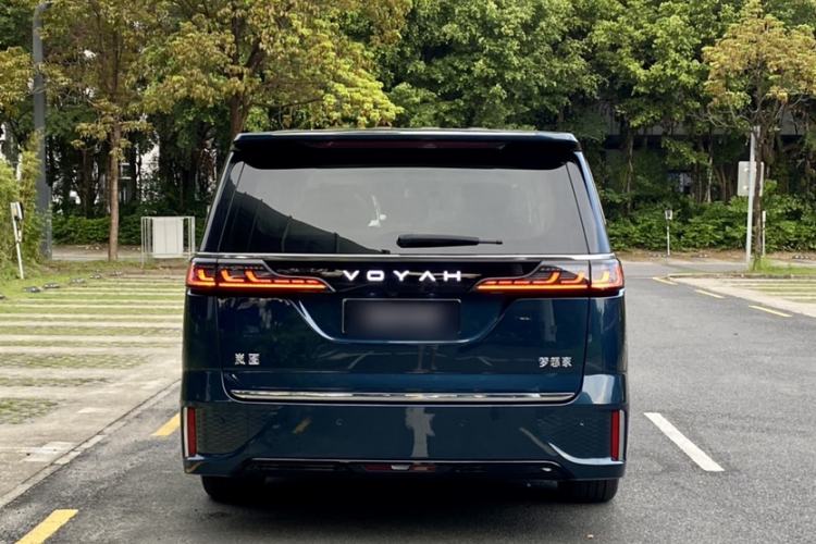 Used VOYAH Dream 2025 PHEV Four-Wheel-Drive Flagship Kunpeng Edition Exterior 6
