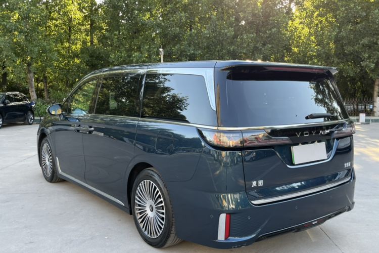Used VOYAH Dream 2025 PHEV Four-Wheel-Drive Flagship Kunpeng Edition Exterior 8