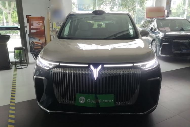 Used VOYAH Dream 2025 PHEV Four-Wheel-Drive Flagship Version – Qiankun Edition Front