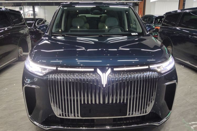 Used VOYAH Dream 2025 PHEV Four-Wheel-Drive Flagship Kunpeng Edition Front