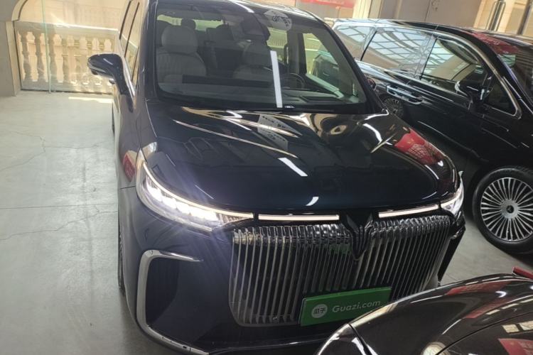 Used VOYAH Dream 2025 PHEV Four-Wheel-Drive Flagship Kunpeng Edition Front