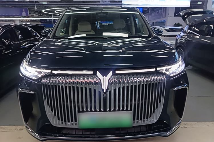 Used VOYAH Dream 2025 PHEV Four-Wheel-Drive Flagship Kunpeng Edition Front