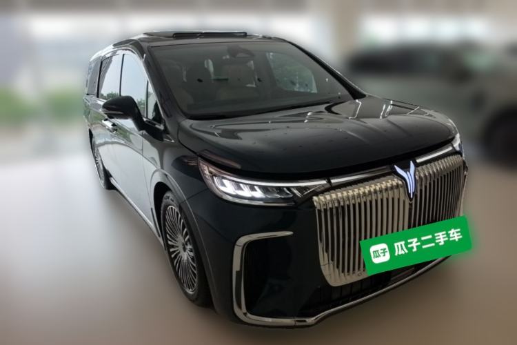 Used VOYAH Dream 2025 PHEV Four-Wheel-Drive Flagship Kunpeng Edition Front Right 45 Deg
