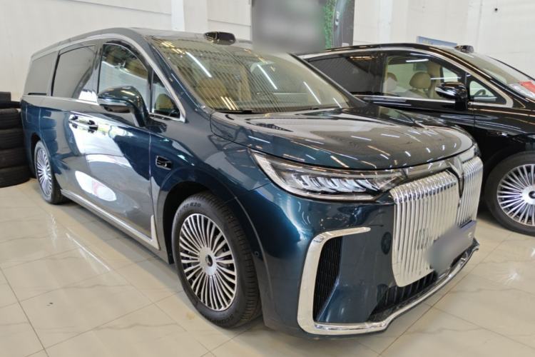 Used VOYAH Dream 2025 PHEV Four-Wheel Drive Prestige Qiankun Edition Front Right 45 Deg