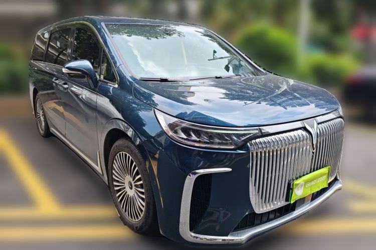 Used VOYAH Dream 2025 PHEV Four-Wheel Drive Excellence Kunpeng Edition Front Right 45 Deg