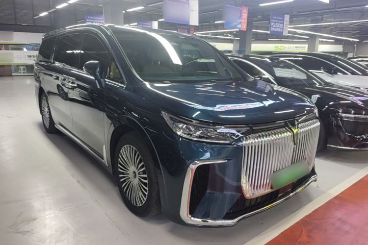 Used VOYAH Dream 2025 PHEV Four-Wheel Drive Prestige Kunpeng Edition Front Right 45 Deg