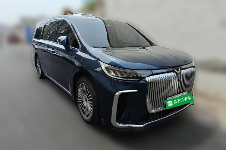 Used VOYAH Dream 2025 PHEV Four-Wheel Drive Excellence Kunpeng Edition Front Right 45 Deg