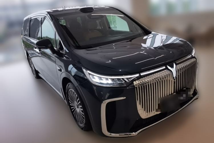 Used VOYAH Dream 2025 PHEV Four-Wheel Drive Prestige Qiankun Edition Front Right 45 Deg