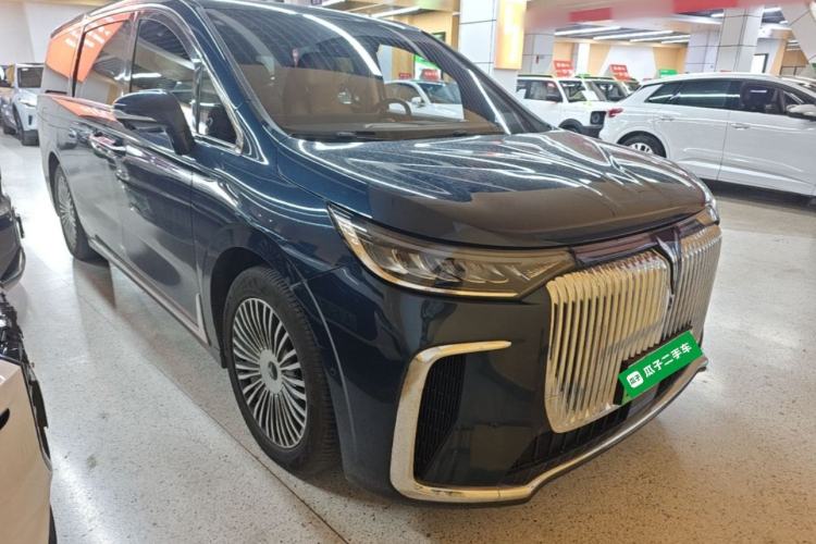Used VOYAH Dream 2025 PHEV Four-Wheel Drive Prestige Kunpeng Edition Front Right 45 Deg
