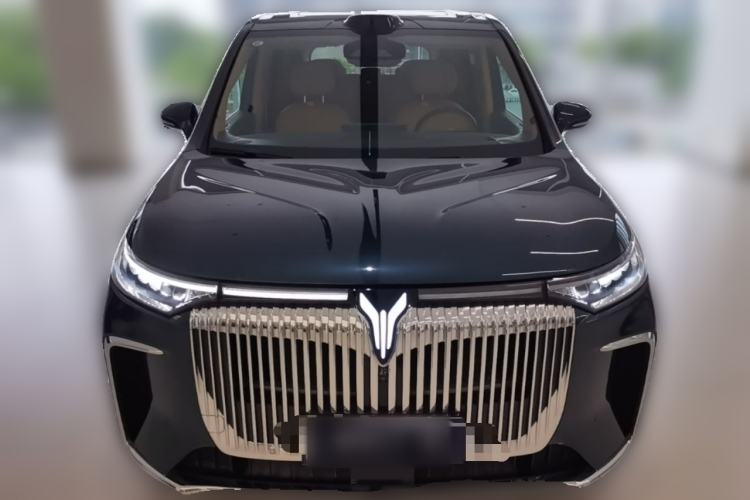 Used VOYAH Dream 2025 PHEV Four-Wheel Drive Prestige Qiankun Edition Front