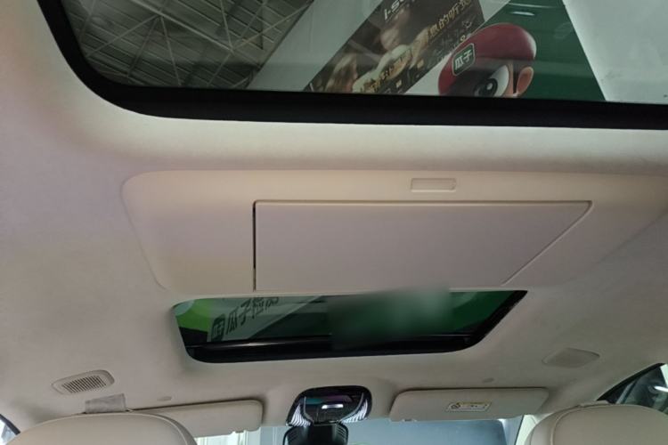 Used VOYAH Dream 2025 PHEV Four-Wheel-Drive Flagship Kunpeng Edition Headliner