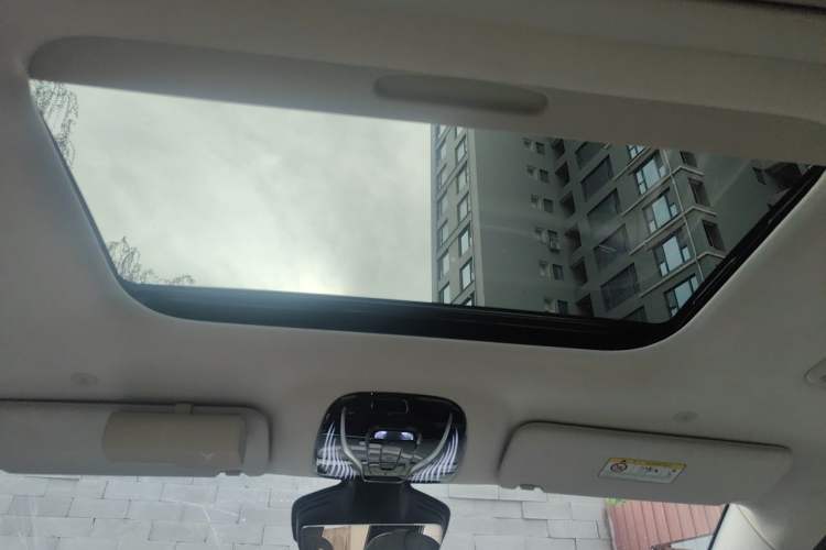 Used VOYAH Dream 2025 PHEV Four-Wheel-Drive Flagship Version – Qiankun Edition Headliner
