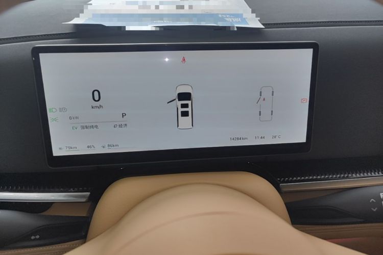 Used VOYAH Dream 2025 PHEV Four-Wheel-Drive Flagship Kunpeng Edition Instrument Cluster