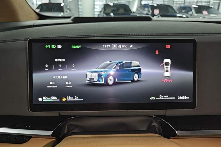 Used VOYAH Dream 2025 PHEV Four-Wheel Drive Prestige Qiankun Edition Instrument Cluster