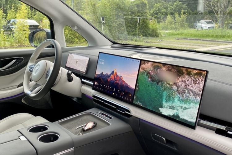 Used VOYAH Dream 2025 PHEV Four-Wheel-Drive Flagship Kunpeng Edition Interior 2