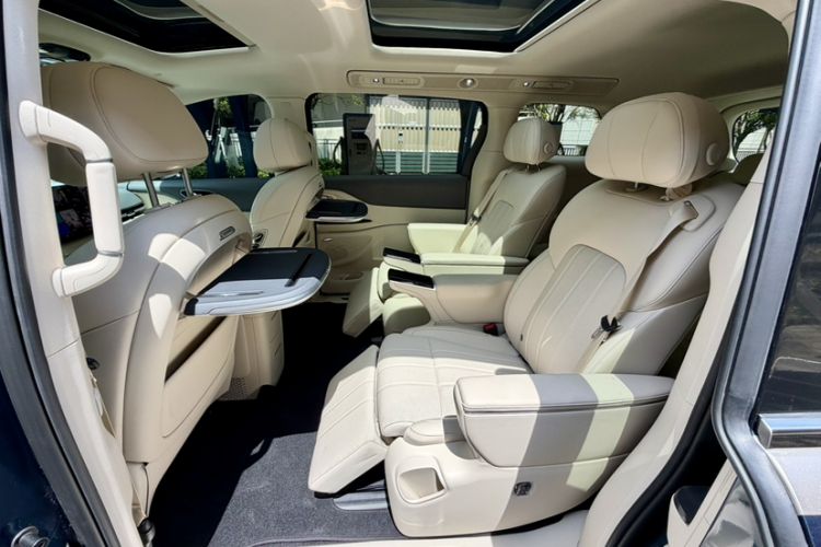 Used VOYAH Dream 2025 PHEV Four-Wheel Drive Excellence Kunpeng Edition Interior 7