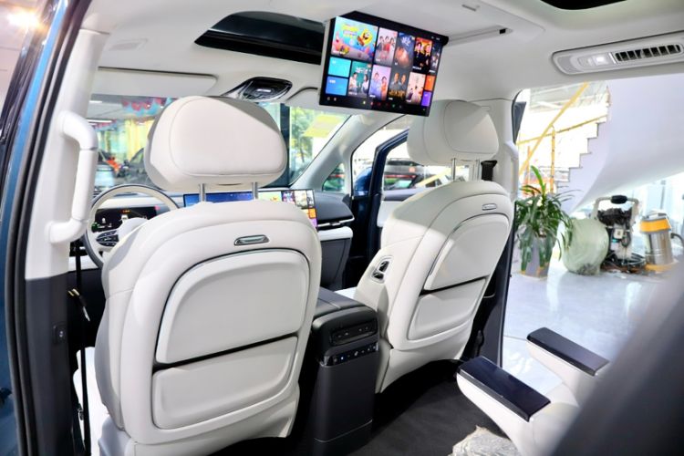 Used VOYAH Dream 2025 PHEV Four-Wheel-Drive Flagship Kunpeng Edition Interior 7