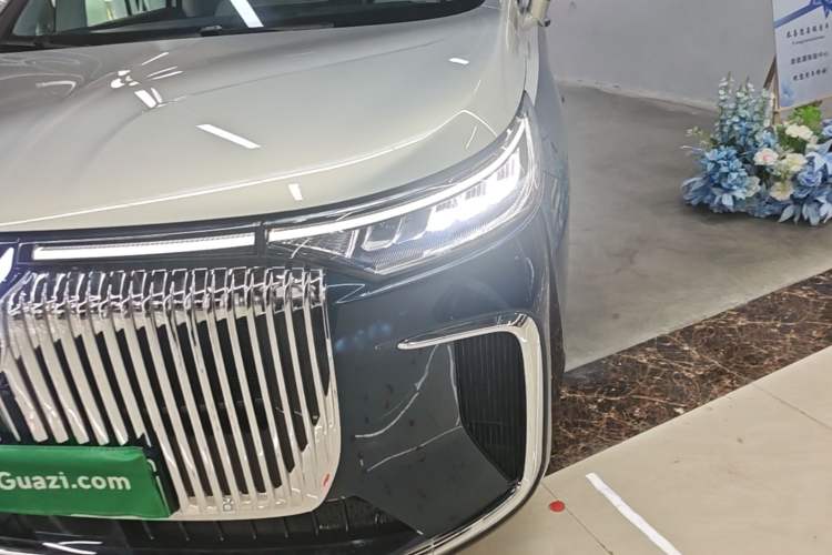 Used VOYAH Dream 2025 PHEV Four-Wheel-Drive Flagship Version – Qiankun Edition Left Front Headlight