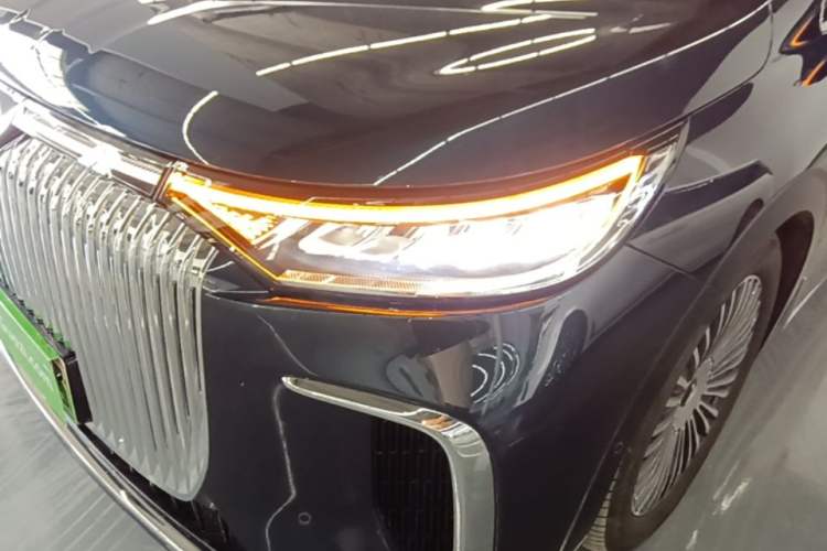 Used VOYAH Dream 2025 PHEV Four-Wheel-Drive Flagship Kunpeng Edition Left Front Headlight